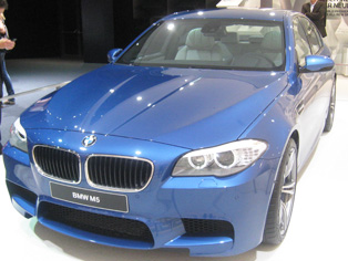 BMW M5ワールドプレミア