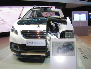 Peugeot 2008 hybrid air