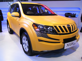 XUV500（2011年投入）