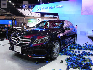 Mercedes-Benz 新型E-Class