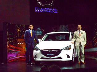 Mazda2のガソリンエンジンタイプを発表