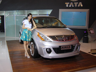 インドネシア市場でシェア拡大を図るTataはAria等を展示