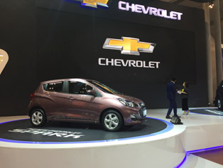 Chevrolet：新型Spark（価格1億9,800万ルピア）などを発表