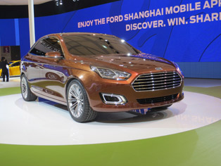 Ford、ワールドプレミア車としてコンセプトカーEscortを発表