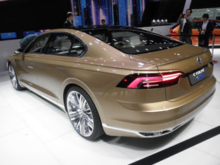 VW、ワールドプレミア車としてC Coupe GTEを発表。