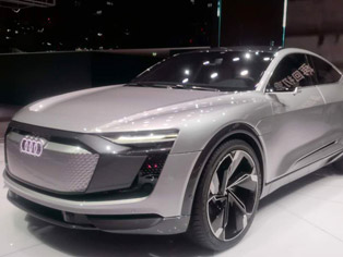 Audi、Sportback e-tron conceptをワールドプレミア